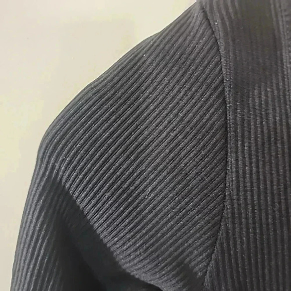 Soo slick long sleeve ribbed  Tummy Control Square Neck Ribbed  Jumpsuit.  Med - Picture 12 of 14